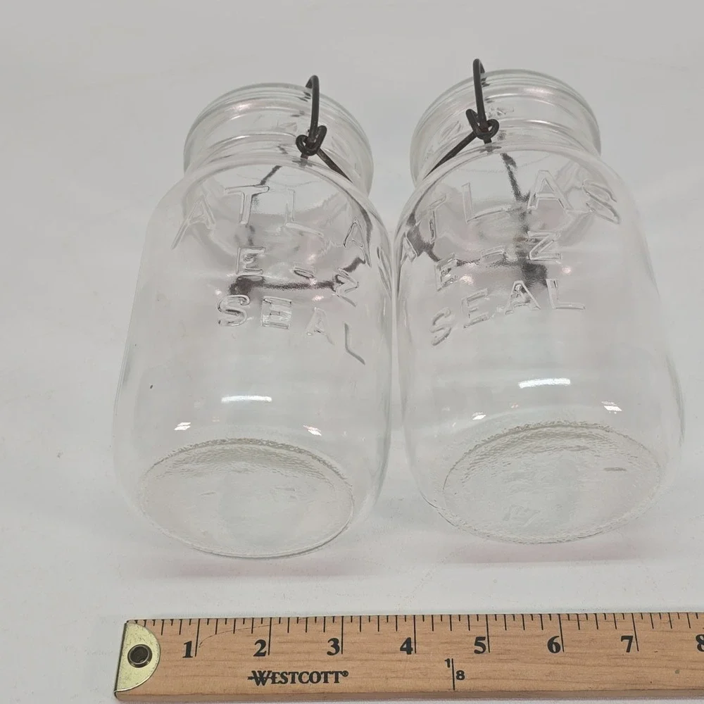 Lot Of 2 Vintage ATLAS E-Z SEAL MASON Canning Jar with‎ Lids & Old Style BAIL F
